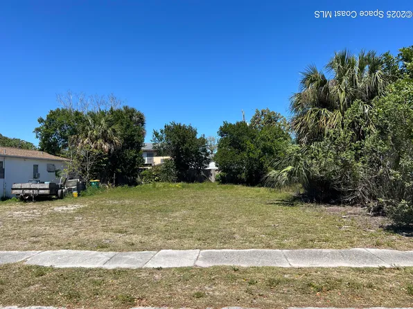 524 Ryoland St, Melbourne, FL 32901