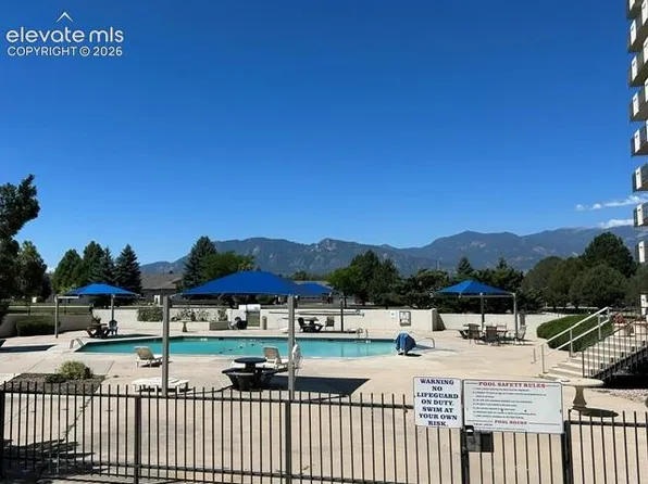 411 Lakewood Cir APT B428, Colorado Springs, CO 80910