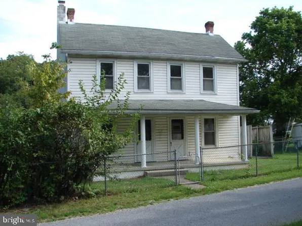 11401 Sword Rd, Williamsport, MD 21795