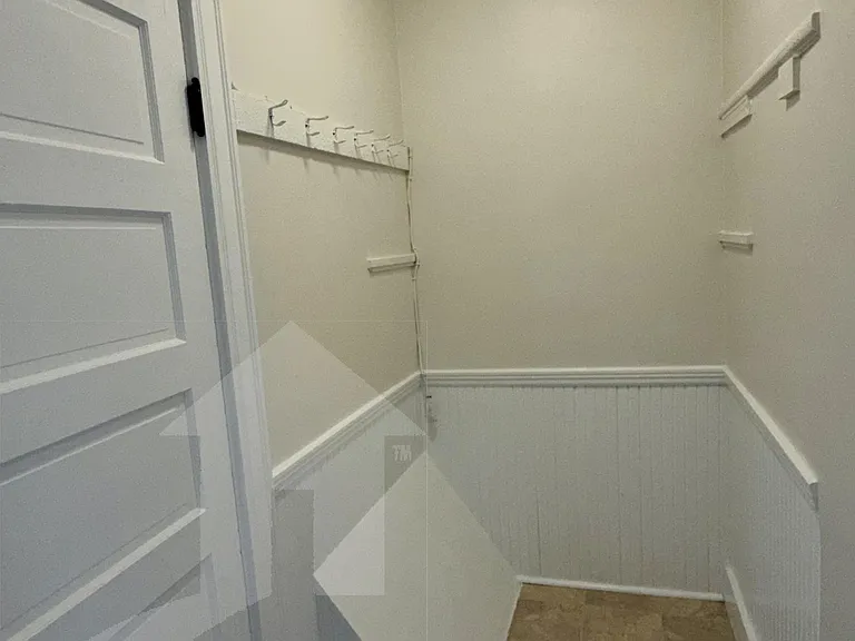 9 Ashland St — Photo 21