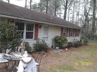 9864 Burkes Pond Rd, Hayes, VA 23128