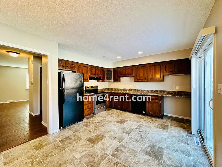 9559 Outlook Dr — Photo 5