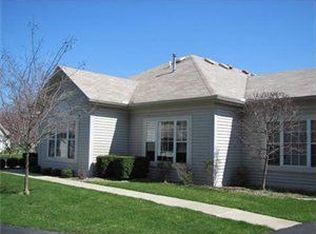 64 Stone Ridge Blvd, Hermitage, PA 16148