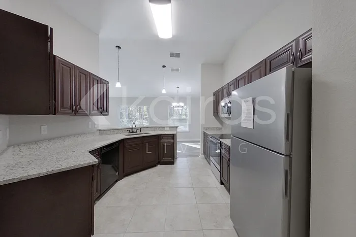 820 Marion Oaks Mnr — Photo 11