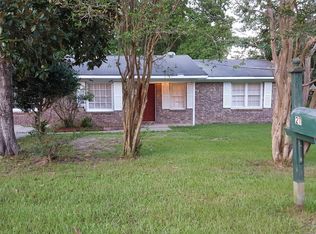 211 Eagle Dr, Summerville, SC 29485