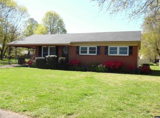 300 North Dr, Union City, TN 38261