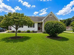 16 Country Ln, Monticello, KY 42633