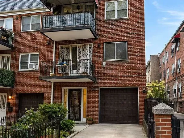 89-19 55th Ave, Elmhurst, NY 11373