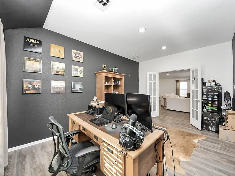 2835 Mistygate Ct — Photo 21