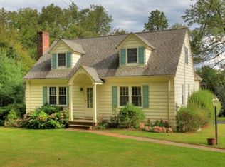 24 Notch Rd, Oak Ridge, NJ 07438