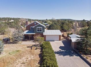 16 Calle Del Media, Tijeras, NM 87059
