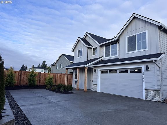 2nd image of 1006 NE 17th Ave