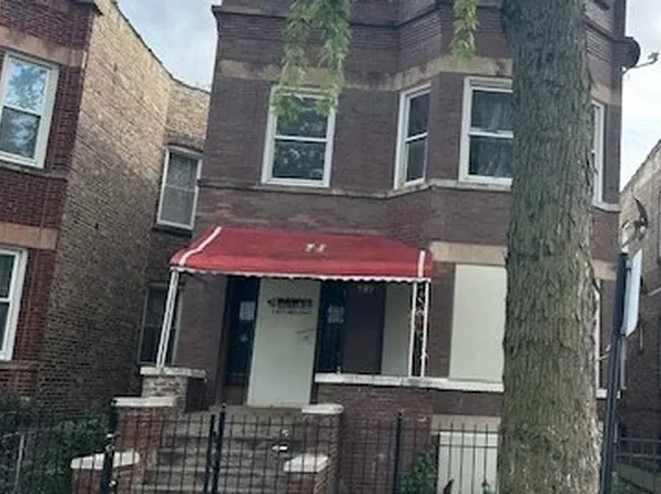 717 N Monticello Ave, Chicago, IL 60624