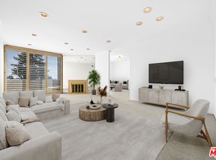 10739 Ashton Ave APT 204, Los Angeles, CA 90024