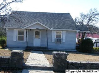 1502 Swanson Blvd, Fayetteville, TN 37334