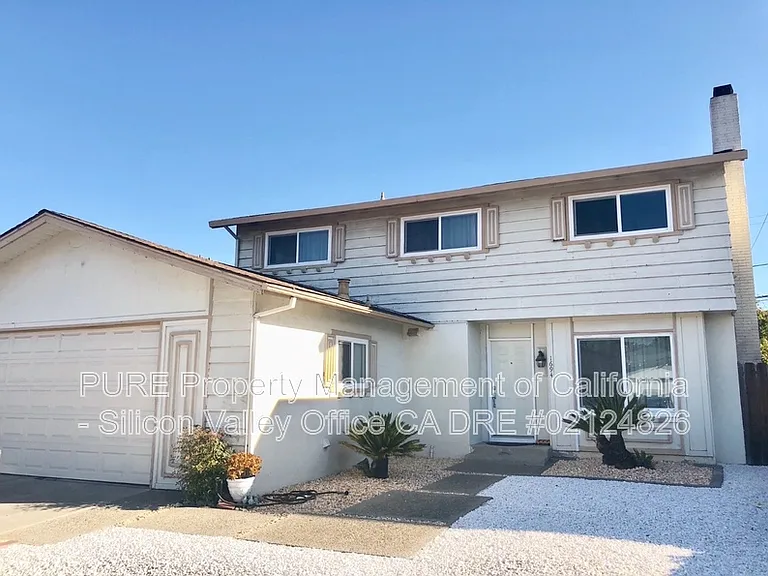 1694 Starlite Dr — Photo 1