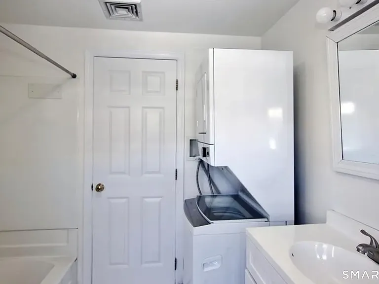 16 Haviland St #B — Photo 32