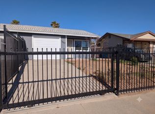 7464 Della Cir, Sacramento, CA 95828