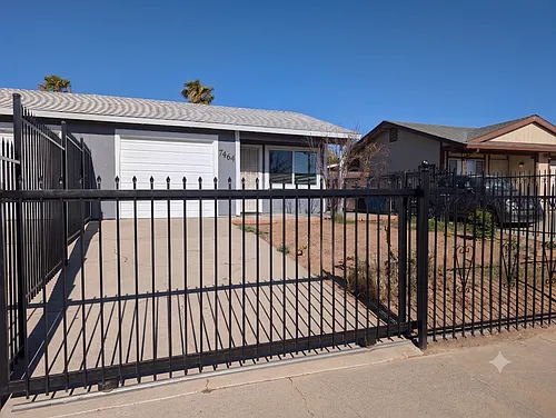 7464 Della Cir Photo 1 7464 Della Cir Photo 1