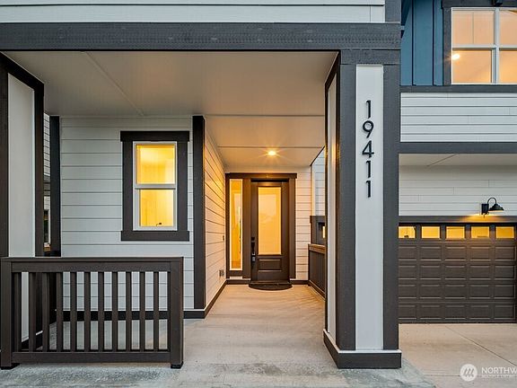 3rd image of 19411 118th AVE SE (Homesite #3)