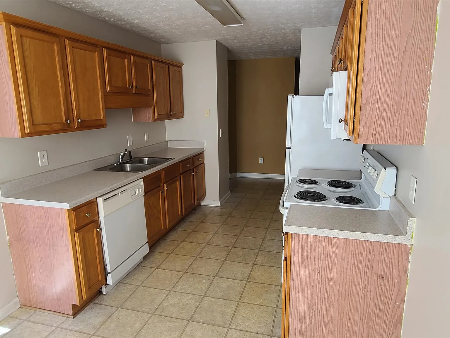 30 Princeton Court - 1 — Photo 4