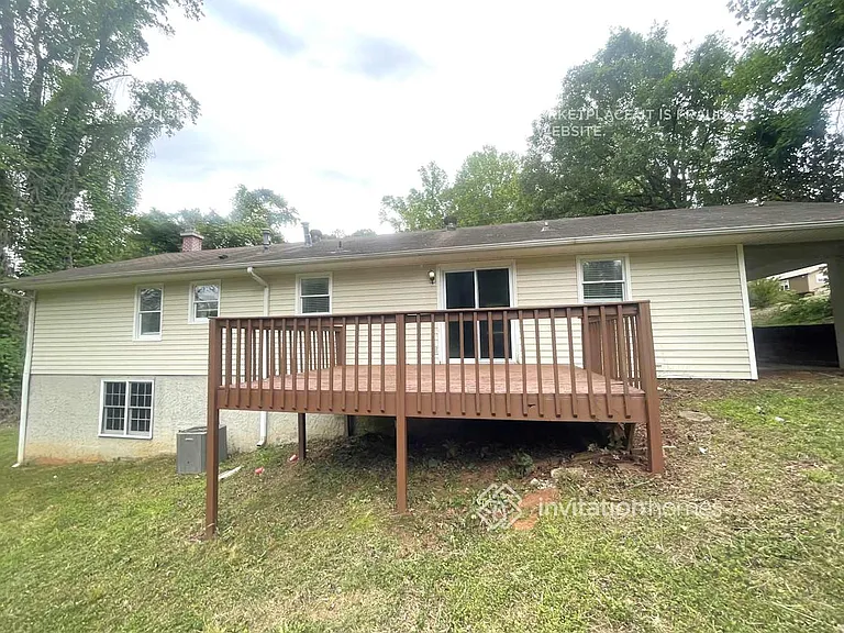 3952 Butterfield Dr NW — Photo 12
