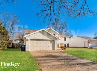 1110 Twistedoak Ct, Ballwin, MO 63021