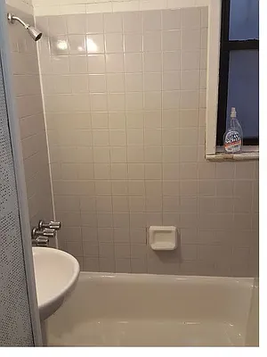 Rented by Virtual Real Estate | media 35