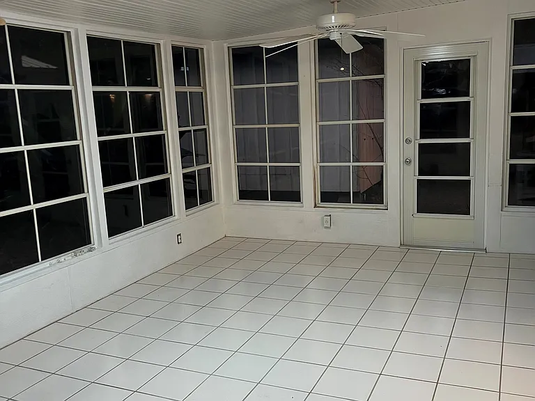 5587 Mobile Ave — Photo 3