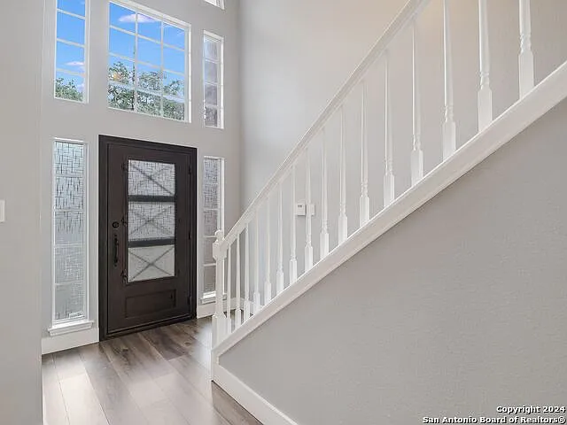 4 bed, 2.5 bath, 2536 sqft, $2,900 — Photo 4