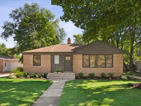 337 Eaton St, Northfield, IL 60093