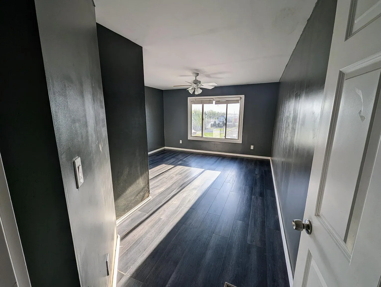 1803 S Meridian St photo 1