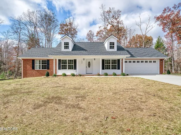 1006 Greyeagle Dr, Crossville, TN 38572