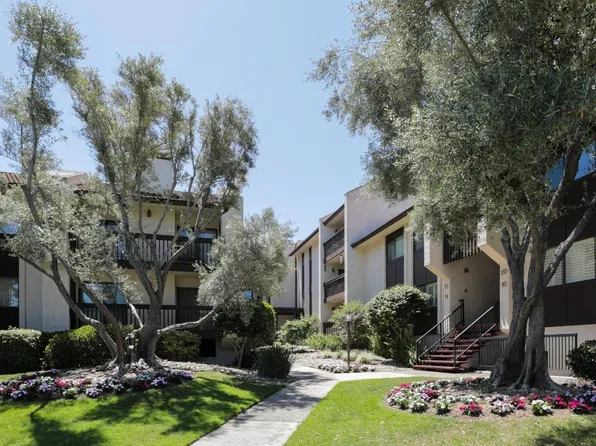 226 W Edith Ave APT 20, Los Altos, CA 94022