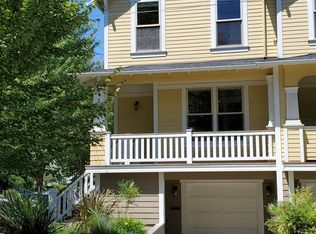 101 NE Cook St, Portland, OR 97212