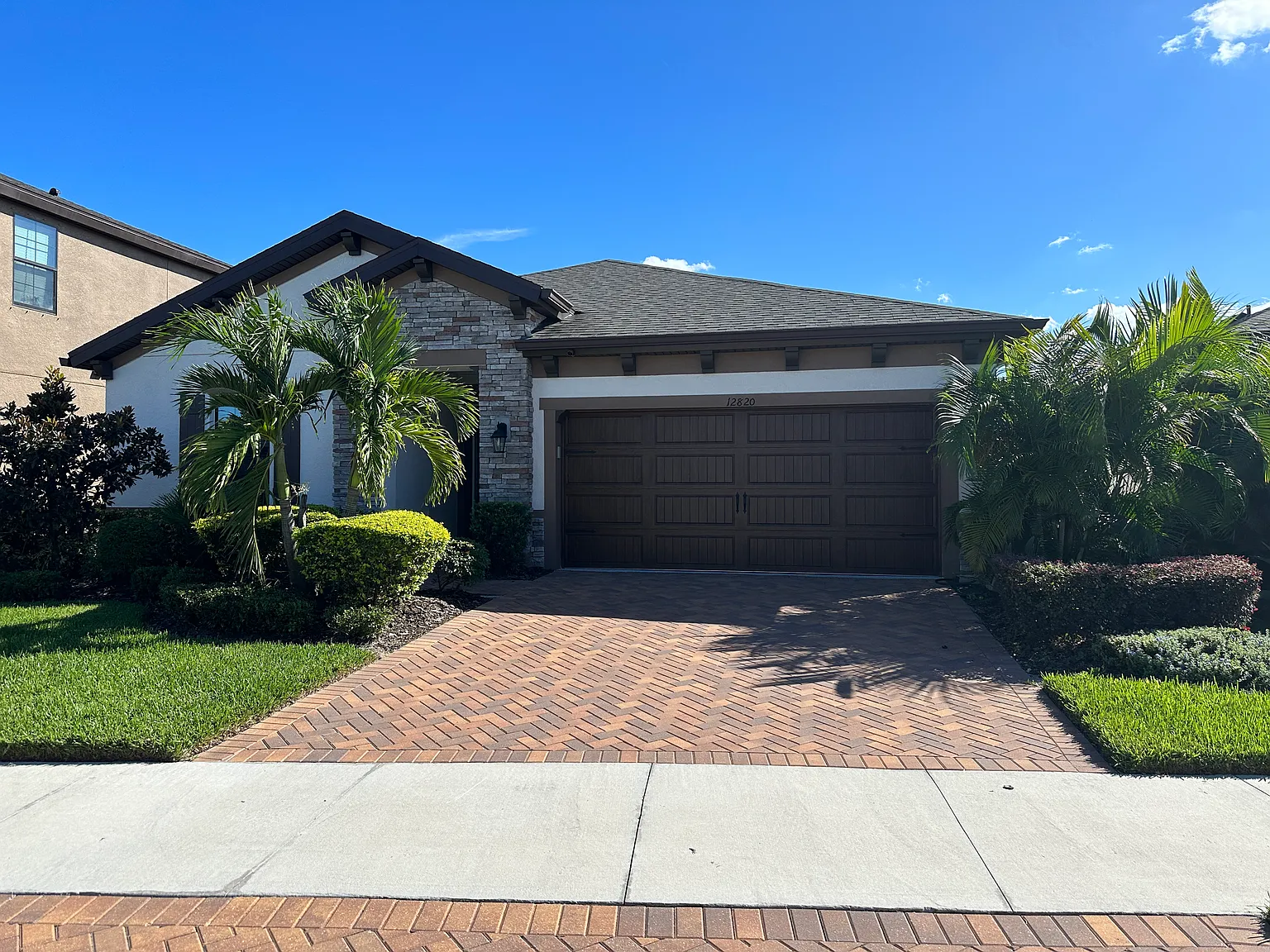 Modern 4BR/3BA Riverview Home with Yard Care, Internet & Amenities Included — Photo 2