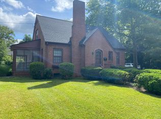 9301 Irving St, Manassas, VA 20110