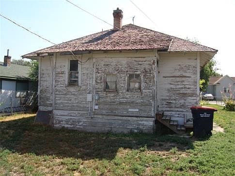 2nd image of 173 Adams St