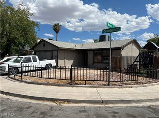 2900 Demetrius Ave, Las Vegas, NV 89101