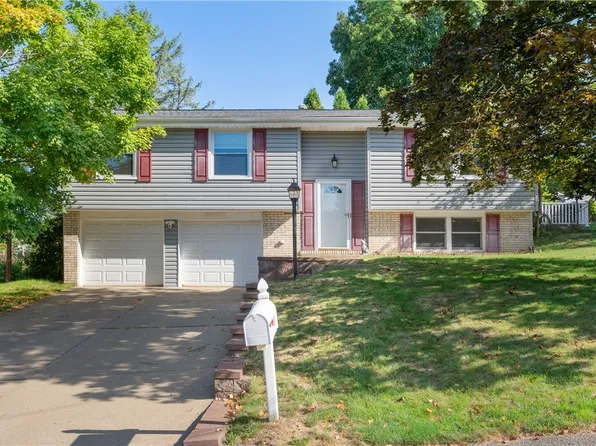 1601 Shawmut Dr, Glenshaw, PA 15116