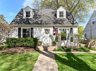 2828 N 88th St, Milwaukee, WI 53222