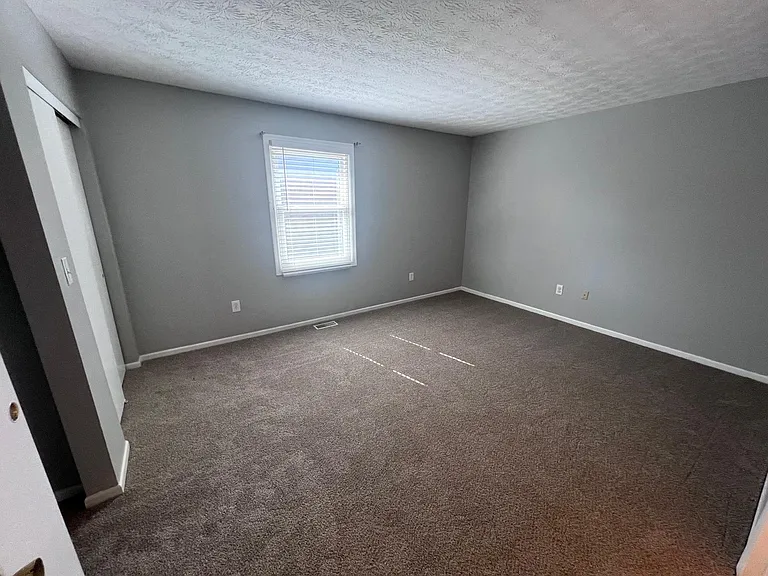 7751 Sharlene Dr — Photo 16