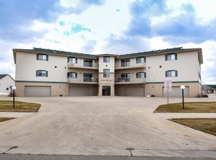1423 10th Ave E UNIT 202, West Fargo, ND 58078