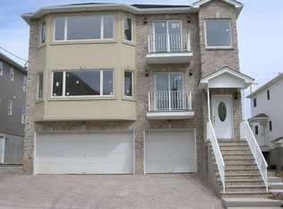 91 Devon Ter, Kearny, NJ 07032