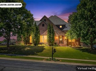 1505 NE Chapel Hill Dr, Bentonville, AR 72712