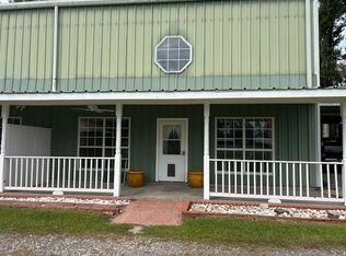 25920 Browns Ln #B, Holden, LA 70744