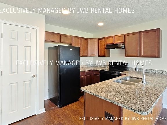 3rd image of 5609 Atlee Ave