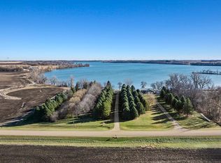 2424 County Road 101, Hendricks, MN 56136