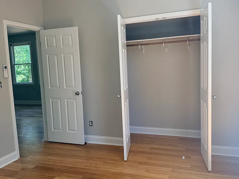4036 Ben Hill Rd — Photo 12