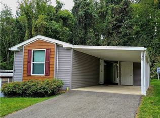 130 Sheffield Dr, Delmont, PA 15626
